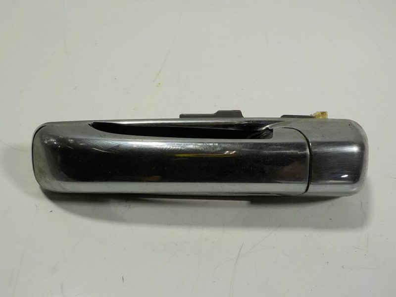 Recambio de maneta exterior trasera izquierda para jeep commander 3.0 v6 crd limited referencia OEM IAM 5HS57AXRAI 5HS57AXRAI 