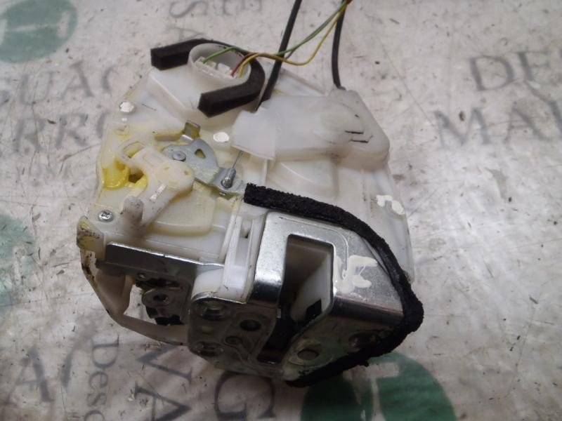 Recambio de cerradura puerta trasera derecha para suzuki sx4 rw (ey) gl referencia OEM IAM 8230179J22  