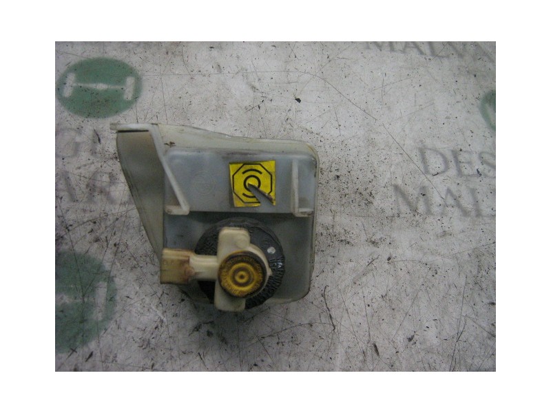 Recambio de deposito servo para fiat bravo (182) 2.0 20v cat referencia OEM IAM 7677194  