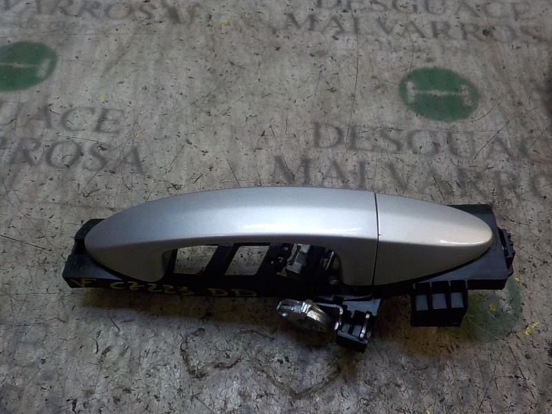 Recambio de maneta exterior delantera derecha para ford fiesta (ccn) trend referencia OEM IAM 1788863  