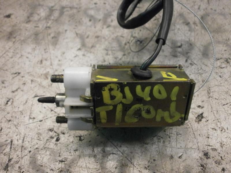 Recambio de motor apertura trampillas climatizador para kia carnival td ls travel referencia OEM IAM   