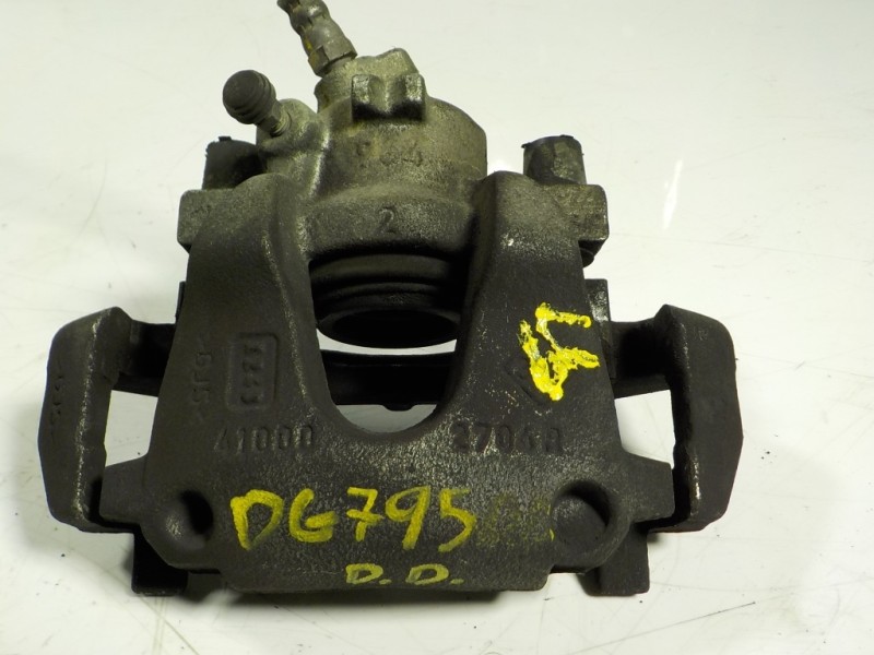 Recambio de pinza freno delantera derecha para dacia sandero 1.5 dci diesel fap cat referencia OEM IAM 410014752R  