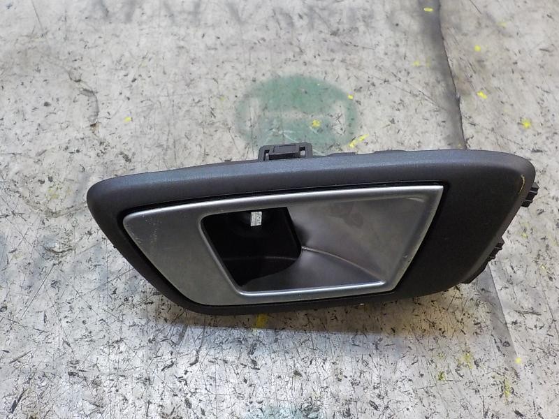 Recambio de maneta interior trasera derecha para ford fiesta (ccn) trend referencia OEM IAM 1895831  