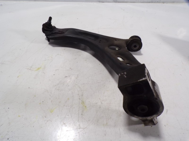 Recambio de brazo suspension inferior delantero izquierdo para seat altea xl (5p5) 1.6 tdi referencia OEM IAM 1K0407151BD  