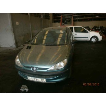 PEUGEOT 206 BERLINA