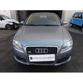 AUDI A4 BERLINA (8E)