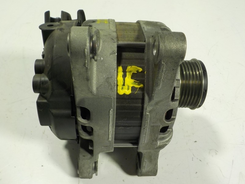 Recambio de alternador para citroën c3 1.2 12v e-thp / puretech referencia OEM IAM 9809391880 9809391880 