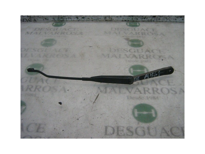 Recambio de brazo limpia delantero izquierdo para nissan micra (k11) l referencia OEM IAM   