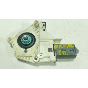 MOTOR ELEVALUNAS TRASERO DERECHO LR016352 AH2214B554AA 
