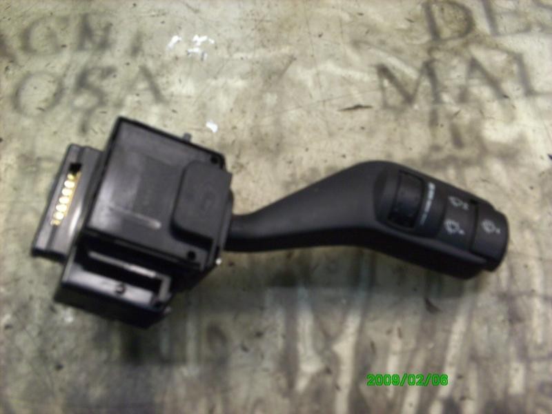 Recambio de mando limpia para ford focus berlina (cap) ghia referencia OEM IAM   