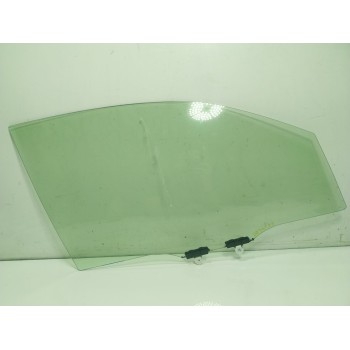 CRISTAL PUERTA DELANTERO DERECHO 6810152240 