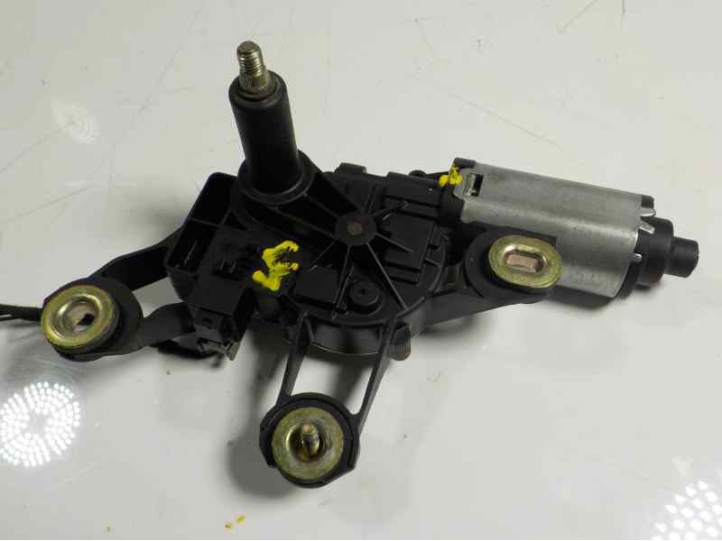 Recambio de motor limpia trasero para ford fiesta (cbk) 1.4 tdci cat referencia OEM IAM   