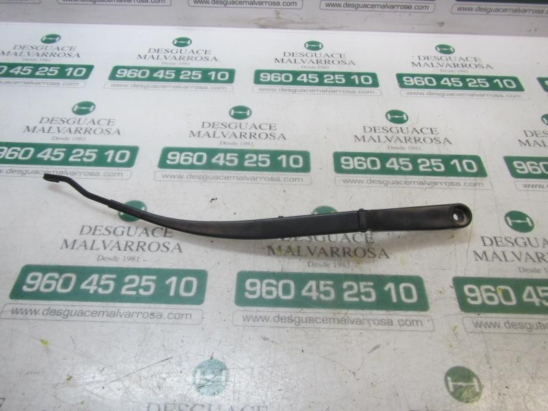 Recambio de brazo limpia delantero derecho para kia pro_ceed crdi cat referencia OEM IAM 983201H300  