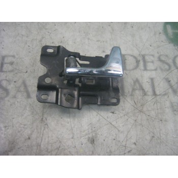 MANETA INTERIOR DELANTERA IZQUIERDA 