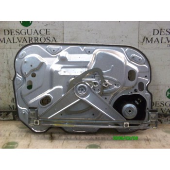 ELEVALUNAS DELANTERO DERECHO 