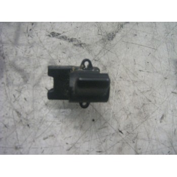 MANDO ELEVALUNAS DELANTERO DERECHO 