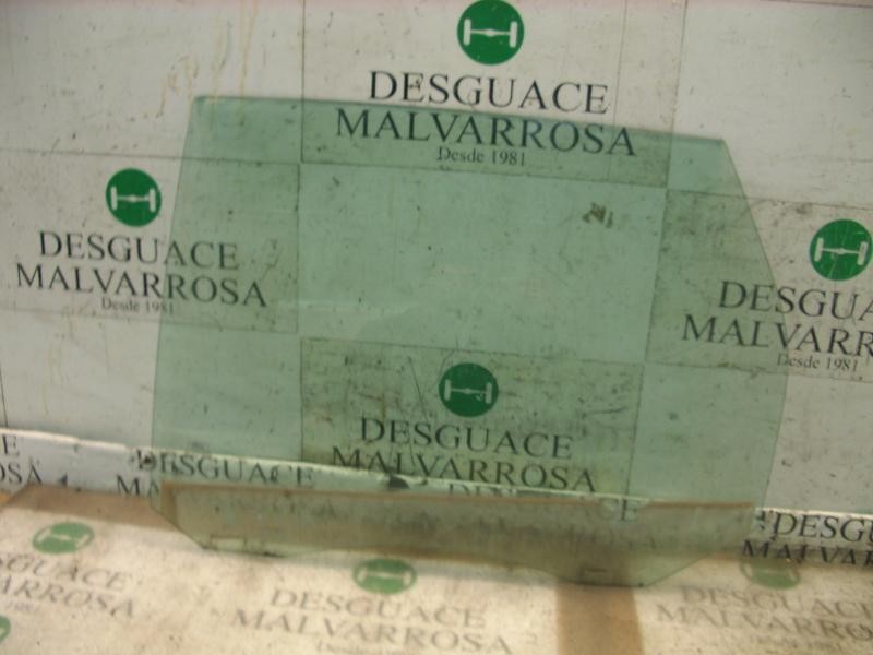 Recambio de cristal puerta trasero izquierdo para ford focus sportbreak (cap) ghia referencia OEM IAM   