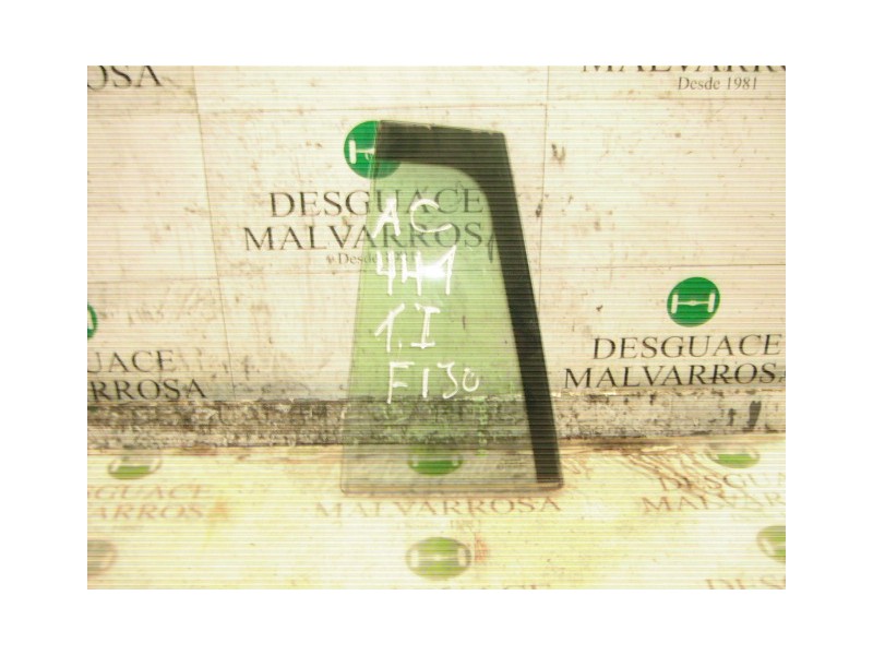 Recambio de cristal puerta trasero izquierdo para ford fiesta (cbk) ghia referencia OEM IAM   
