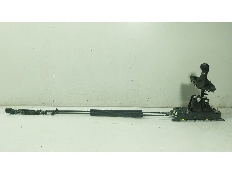 Recambio de palanca cambio para seat arona (kj7, kjp) 1.0 tsi referencia OEM IAM  5R3711049L 