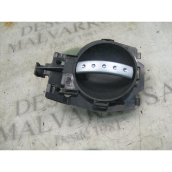 MANETA INTERIOR DELANTERA IZQUIERDA 