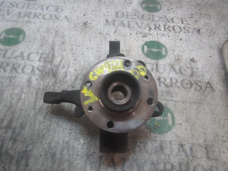 Recambio de mangueta delantera derecha para dacia logan laureate referencia OEM IAM 8200898655  