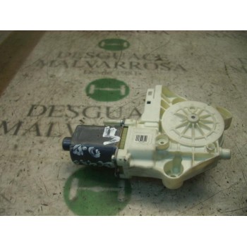 MOTOR ELEVALUNAS DELANTERO DERECHO 