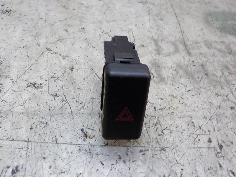 Recambio de warning para mazda 3 berlina (bk) 1.6 cd diesel cat referencia OEM IAM BP4K664H0  