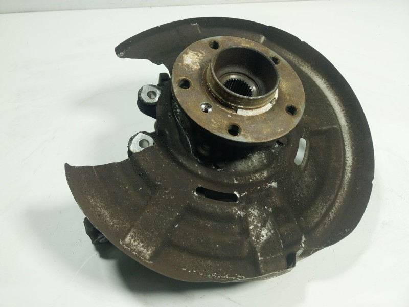 Recambio de mangueta trasera derecha para bmw 5 (f10) 520 d referencia OEM IAM 33326793770  