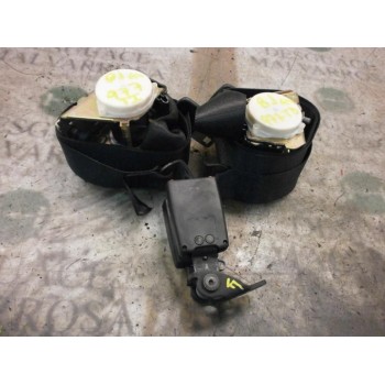 CINTURON SEGURIDAD TRASERO 