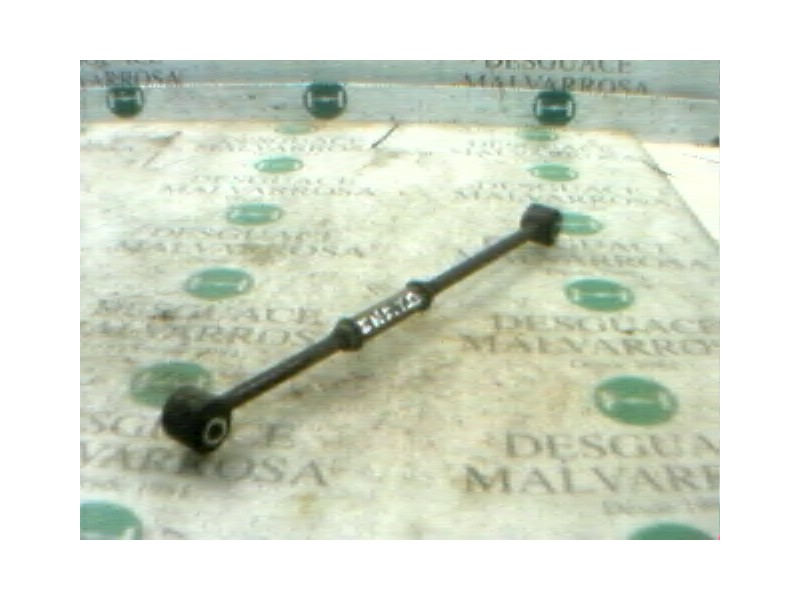 Recambio de brazo suspension inferior trasero derecho para toyota carina (t19) 2.0 berlina referencia OEM IAM   