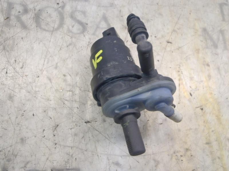 Recambio de bomba limpia para opel zafira b enjoy plus referencia OEM IAM   