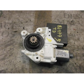 MOTOR ELEVALUNAS TRASERO DERECHO 