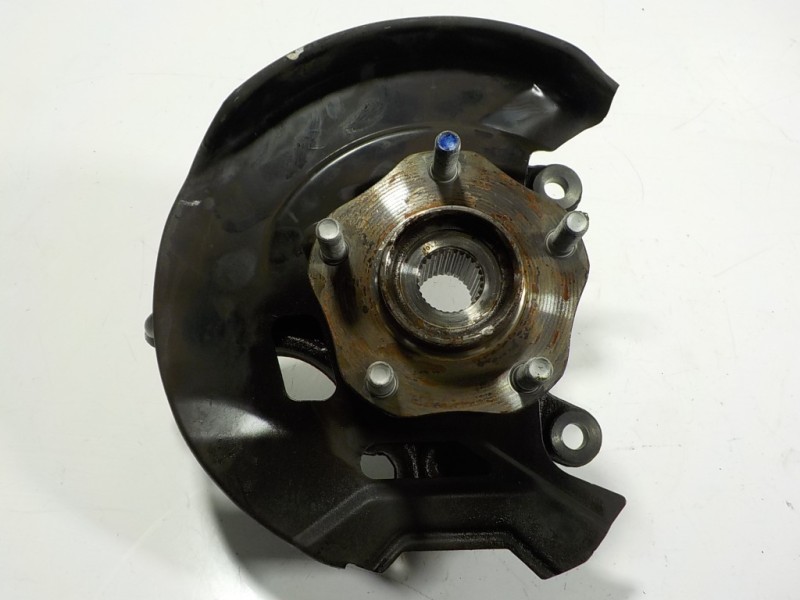 Recambio de mangueta delantera derecha para nissan x-trail (t32) 1.6 dci turbodiesel cat referencia OEM IAM 400144CE0A  