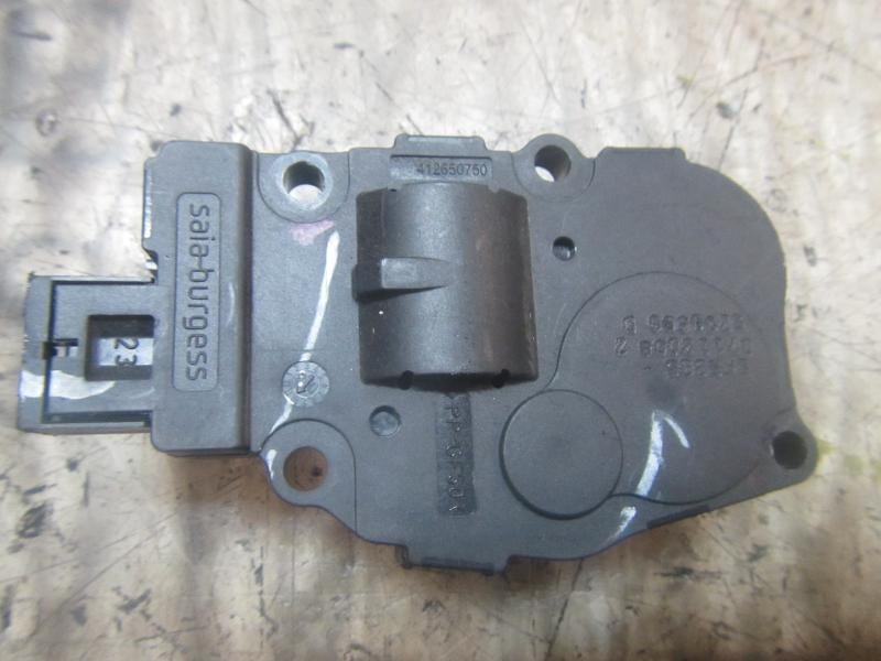 Recambio de motor apertura trampillas climatizador para bmw x6 (e71) 3.0 turbodiesel cat referencia OEM IAM 64119321034  