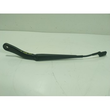 BRAZO LIMPIA DELANTERO DERECHO LR025118 