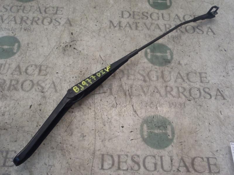 Recambio de brazo limpia delantero izquierdo para ford focus berlina (cap) 2.0 tdci cat referencia OEM IAM   