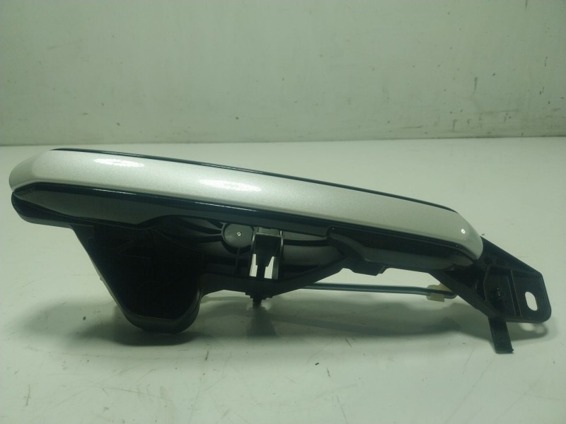 Recambio de maneta exterior trasera derecha para lexus lbx hybrid 1.5 vvti hybrid (mayh10l) referencia OEM IAM 6921078102A1  
