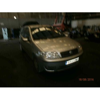 FIAT PUNTO BERLINA (188)