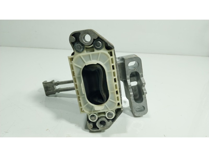 Recambio de soporte motor derecho para seat arona (kj7, kjp) 1.0 tsi referencia OEM IAM  2Q0199262BK 