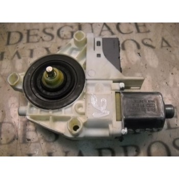 MOTOR ELEVALUNAS TRASERO DERECHO 