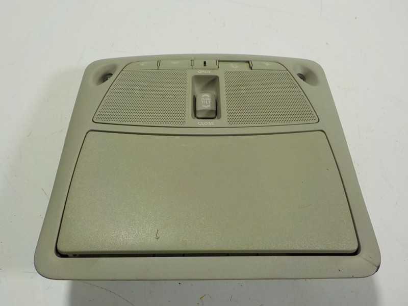 Recambio de piloto interior para nissan x-trail (t32) 1.6 dci turbodiesel cat referencia OEM IAM 264304CB1A 261304CB1A 