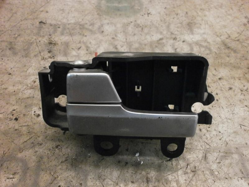 Recambio de maneta interior trasera izquierda para ford focus berlina (cap) 2.0 tdci cat referencia OEM IAM   