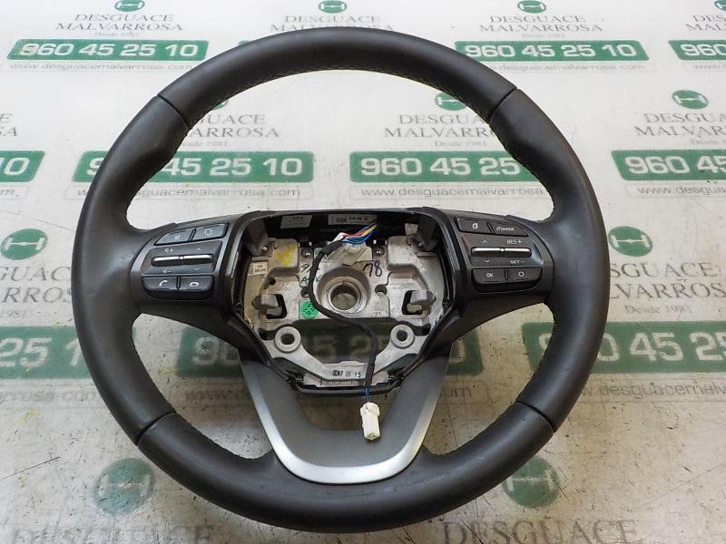 Recambio de volante para hyundai kona pure referencia OEM IAM 56110J9360UN5 56130J9000 