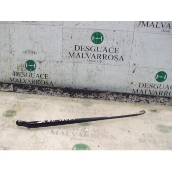 BRAZO LIMPIA DELANTERO DERECHO 