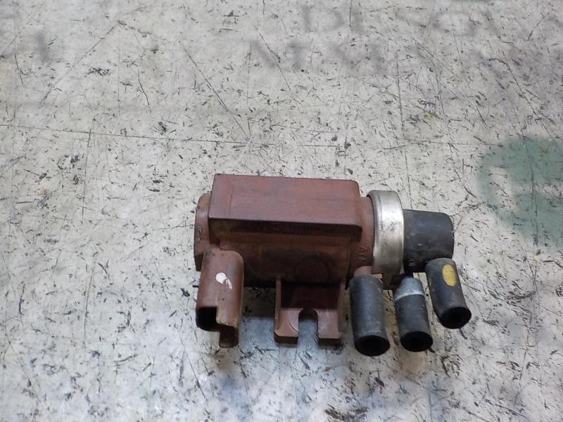 Recambio de valvula aire adicional para mazda 3 berlina (bk) 1.6 cd diesel cat referencia OEM IAM Y60118740  