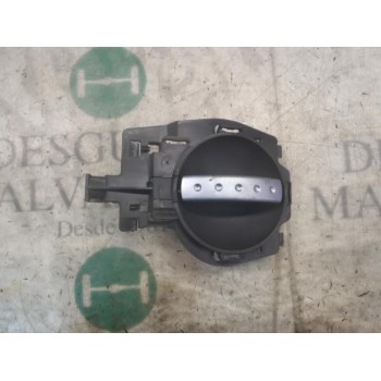 MANETA INTERIOR DELANTERA IZQUIERDA 