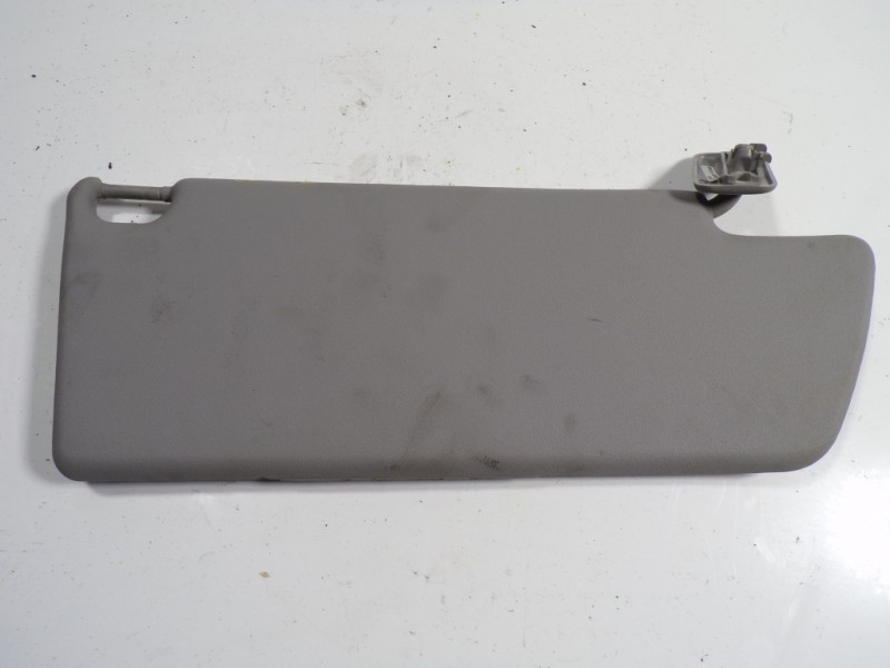 Recambio de parasol derecho para opel zafira b 1.9 16v cdti cat (z 19 dth / lrd) referencia OEM IAM   