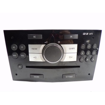 SISTEMA AUDIO / RADIO CD 