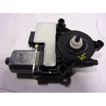 MOTOR ELEVALUNAS TRASERO IZQUIERDO 5Q0959407D 5Q0959407D 