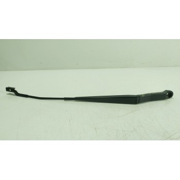BRAZO LIMPIA DELANTERO DERECHO LR083268 